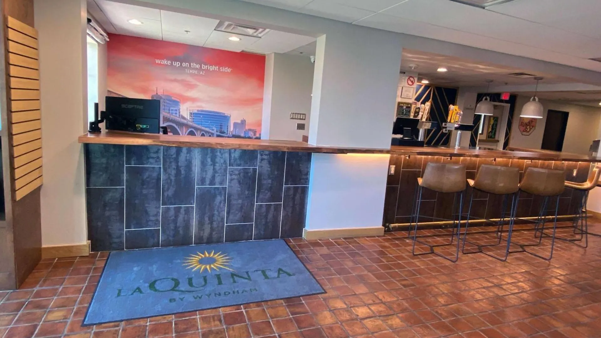 La Quinta Inn & Suites By Wyndham Tempe University, Phoenix