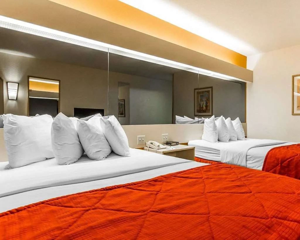 La Quinta Inn & Suites By Wyndham Tempe University, Phoenix