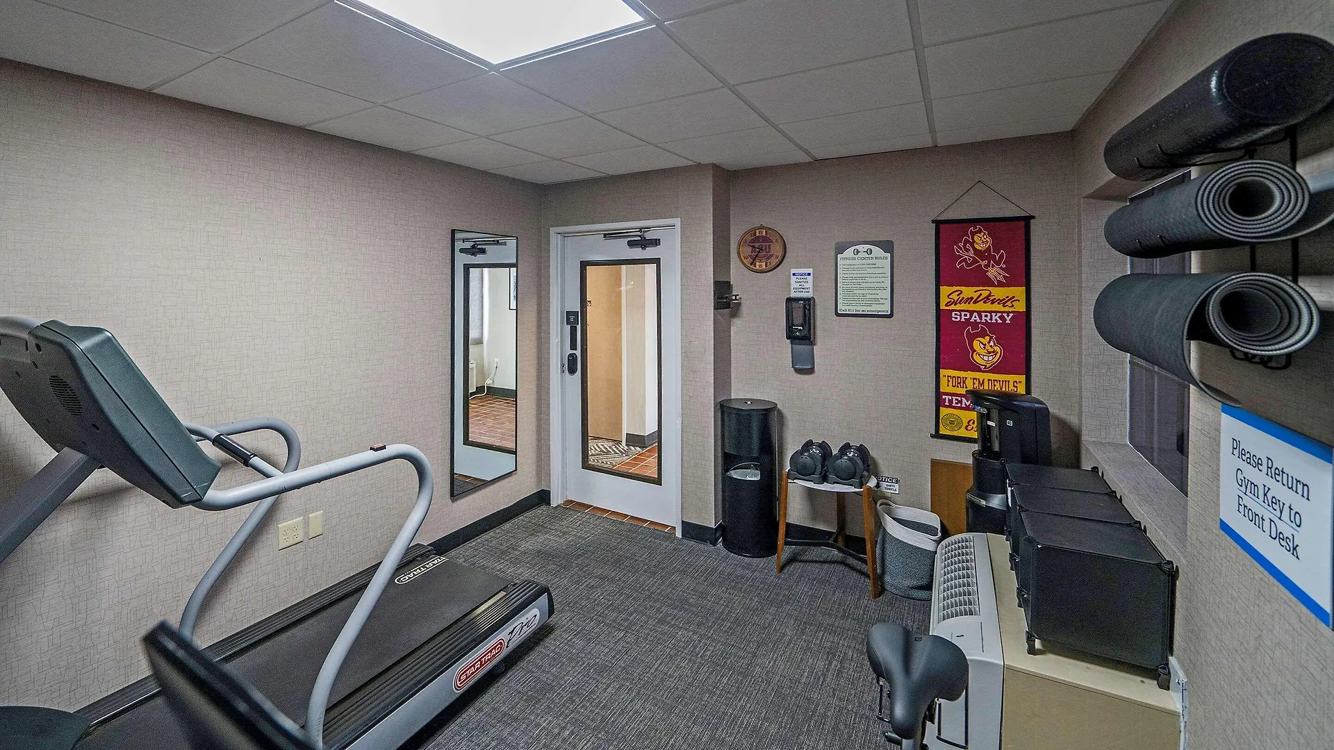 La Quinta Inn & Suites By Wyndham Tempe University, Phoenix Hotel