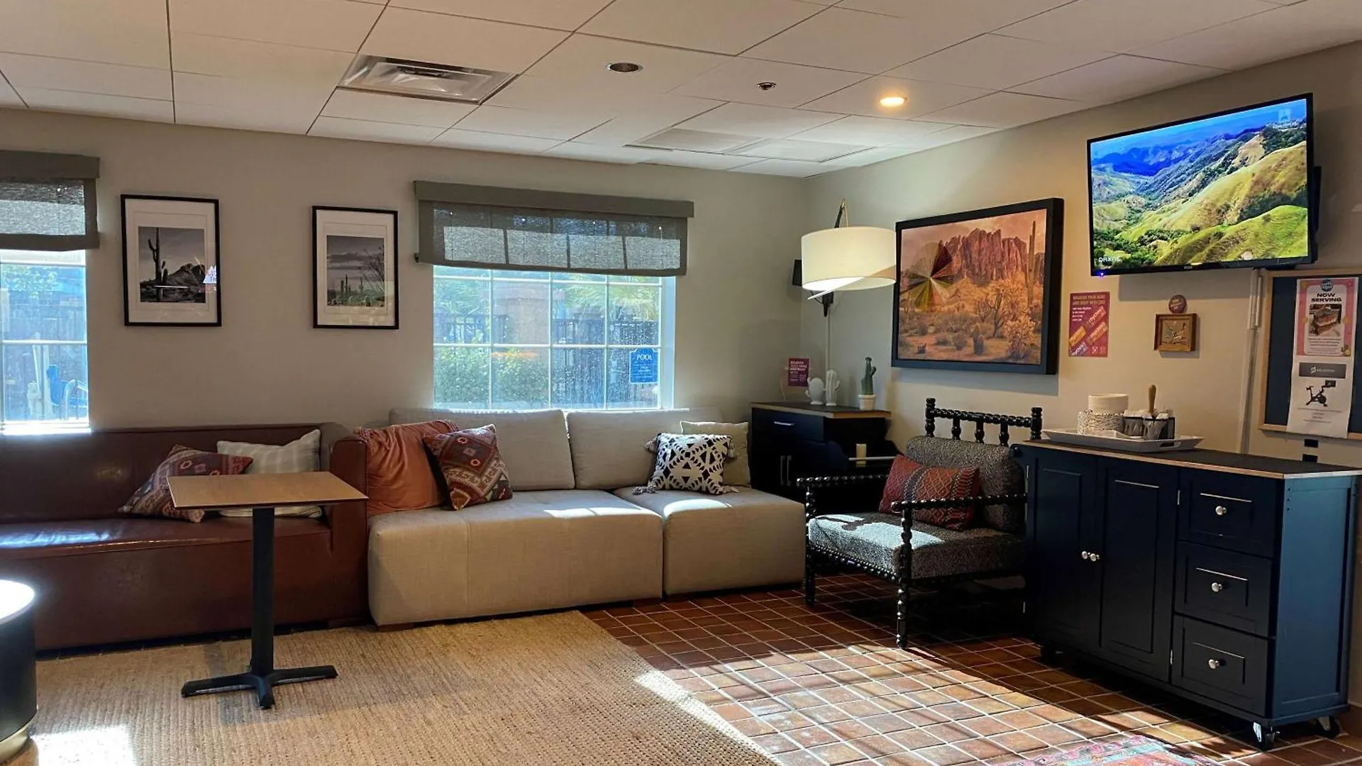 La Quinta Inn & Suites By Wyndham Tempe University, Phoenix